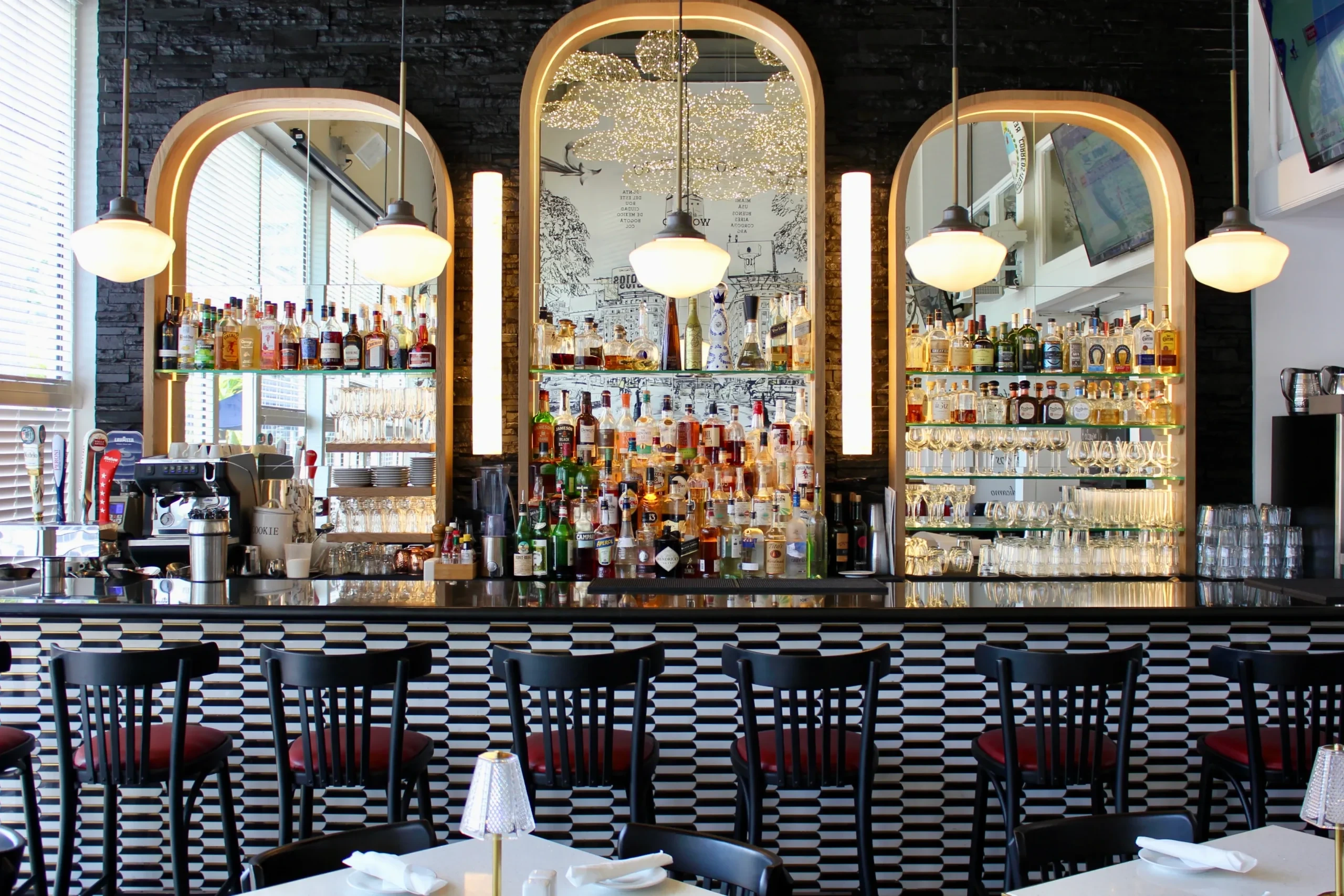 Novecento Key Biscayne — Crandon Boulevard